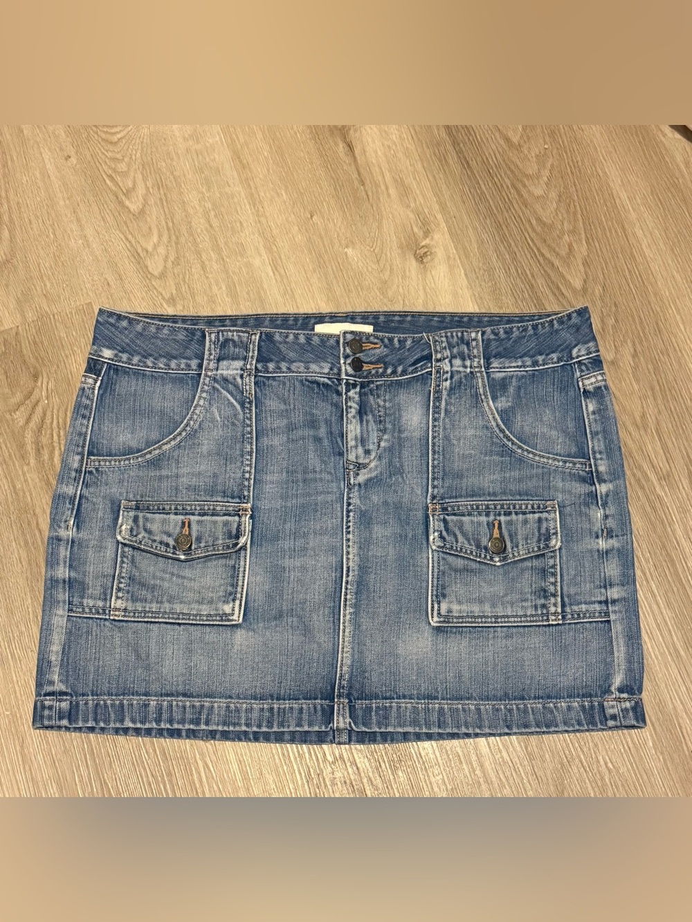 Old Navy Light Blue Denim Mini Skirt with Front Flap Pockets